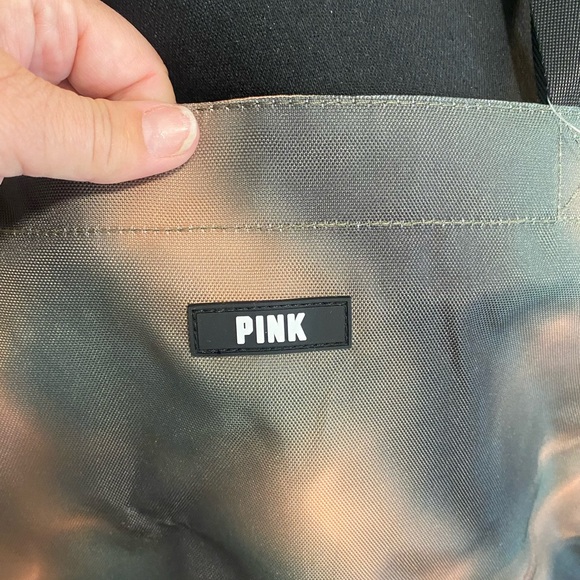 Victoria's Secret Pink Ombre Tie Dye 21" Tote Weekender Bag Black Brown NWT - Picture 2 of 7